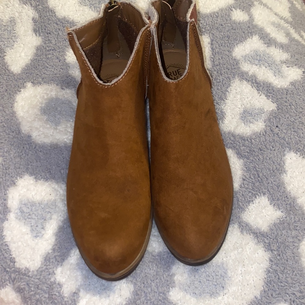 Booties - Picture 2 of 6